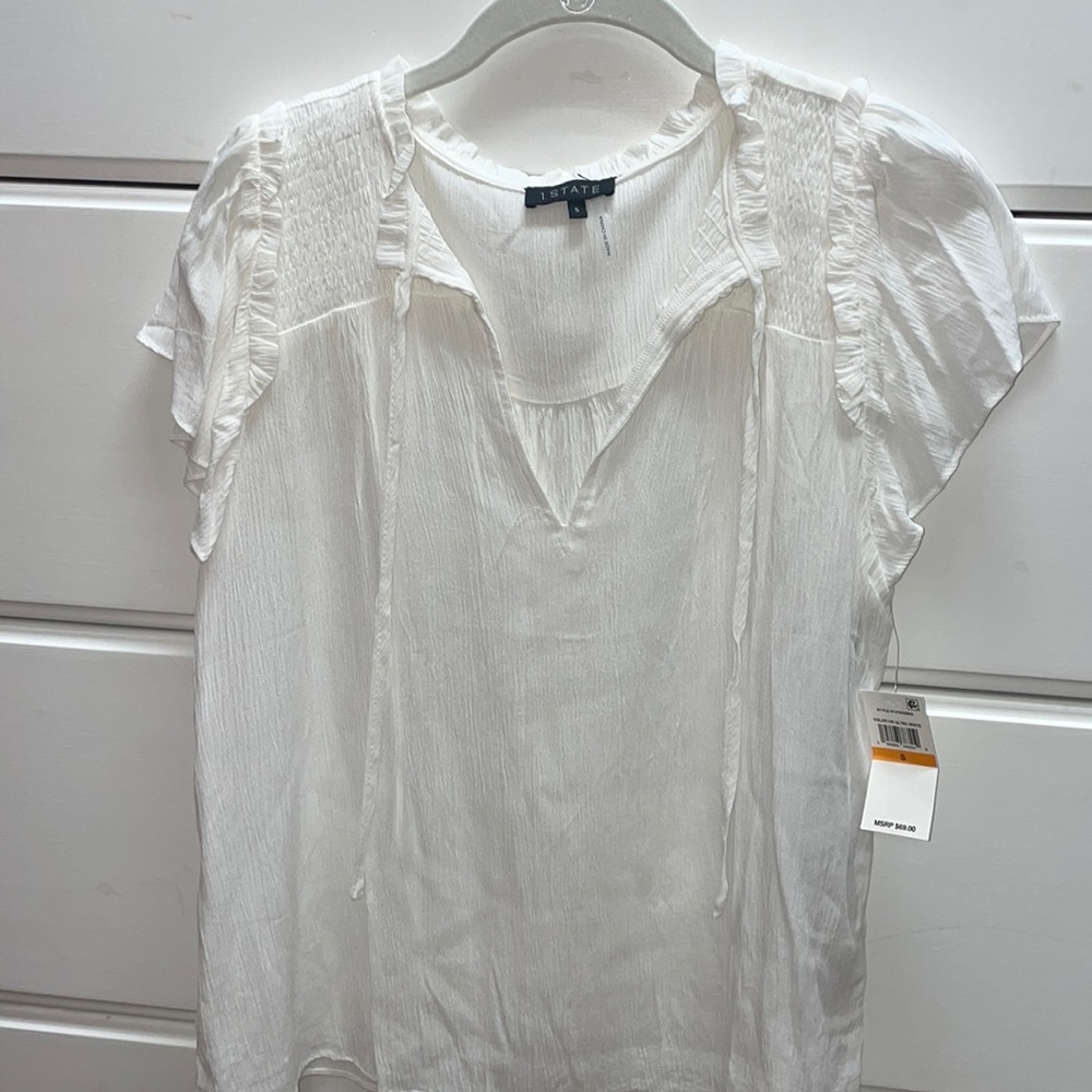 A cute white blouse!